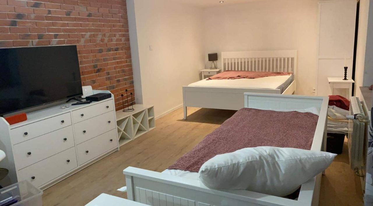 Brick Apartment Жиліна Екстер'єр фото